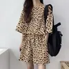 Roupas Pijama Estampa Leopardo Conjunto Esportivo Feminino 2026 Verão Tamanho Plus Size Top Fino e Shorts