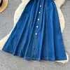 Vestido de Mezclilla con Cuello Solapa sin Mangas de un Solo Botón Estilo Coreano para Mujer, Elegante Vestido Largo Adelgazante con Cintura Ajustada para el Verano con un Ambiente de Vacaciones
