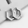 Pendientes Populares Coreanos Geométricos de Acero de Titanio, Hebillas para Orejas, Pendientes de Moda y Geniales de Venta Caliente Transfronteriza para Hombres y Mujeres, Venta Directa de Fábrica