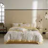 Set de Cuatro Piezas de Algodón Tencel Súper Suave y Estilo Lujoso Jacquard de Alta Precisión Funda Nórdica para Dormir Desnudo Sábanas Ropa de Cama Nueva Amarillo