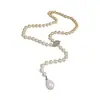 Lujo Ligero Alto Sentido Cadena de Lana Diseño Femenino Sentido de Diseño Nicho Moda Collar de Perlas Largo Colgante de Gota de Agua Incrustado con Diamantes de Alto Nivel