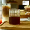 Copo de Vidro Ins com Listras Verticais, Copo de Café Resistente ao Calor, Copo Reto, Copo Popular para Bebidas Frias, Copo Colin, Copo de Bar para Coquetéis