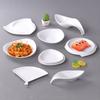 Vajilla de melamina imitación porcelana plato en forma de abanico para refrigerios postres plato triangular de forma especial creativo plato frío plato frío comercial