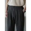 Calça Casual Masculina com Cintura Elástica e Duas Pregas, Feita de uma Mistura de Lã Merino, Apresentando uma Textura de Listras Verticais, Respirável e Absorvente de Umidade, Corte Reto, Coleção Primavera 2026