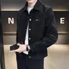 Chaquetas de Primavera y Otoño para Hombre 2025 Nuevo Estilo Guapo de Moda Marca Gama Alta Solapa Gamuza Ropa de Primavera Chaquetas de Hombre