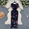 Vestido Europeo y Americano de Lujo Ligero de Alta Gama con Escote en V Sizzling para Mujer Verano Diseño Adelgazante Único y Chic Elegante Vestido Largo