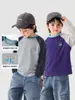 Conjunto de 2 peçasCamisetas de Manga Longa Europeias para Meninos Outono Roupa de Algodão Puro Novas Roupas Infantis Bebê Estilo Primavera e Outono Meninos Modernos