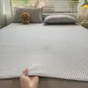 Tapete Refrescante para Dormitório de Estudante, Tapete Refrescante de Seda Gelada Classe A, Estilo Lençol com Elástico, Cobertura de Cama com Grãos de Gelo, Conjunto de Três Peças, Tapete de Ar Condicionado, Lavável
