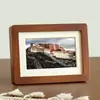 Suporte de Mesa Redondo em Madeira Maciça para Exibição de Fotos, Impressão e Personalização, Transformado em um Porta-Retrato de Álbum 678 Vazio com Acabamento de Alto Padrão