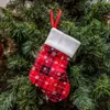 Decoraciones Navideñas Transfronterizas, Adornos para Árbol de Navidad, Suministros Navideños, Calcetines Pequeños de Cuadros Rojos y Verdes al por Mayor