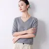 Suéter de malha fina com decote V e mangas de três quartos, novo para primavera e outono, moderno e versátil, caimento solto, modelador para mulheres