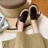 Mocasines Cálidos para Mujer para Usar Afuera 2025 Zapatos Planos Nuevos con Suela de Goma Zapatos Tipo Gorro de Invierno con Forro de Felpa de Una Sola Pierna Retro Gruesos de Algodón para Mujer