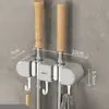 Gancho para esfregão, suporte de esfregão sem furar, armazenamento de esfregão para banheiro montado na parede, clipe de fixação forte adesivo, suporte para vassoura
