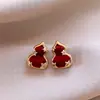 Brincos Esmaltados Vermelhos Estilo Retro Hong Kong para Mulheres, Brincos Elegantes de Luxo Leve para Outono e Inverno, Design Exclusivo Brincos de Ano Novo