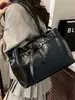 Bolso tote casual vintage para el trabajo y el día a día, nuevo y moderno para principios del otoño de 2026, de gran capacidad, simple, a la moda, bandolera personalizada