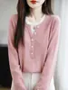Outono e Inverno Novo Tricô de Cor Contrastante de Duas Peças Falso para Mulheres Estilo Coreano Redutor de Idade Top Interno Tricô Simples e Versátil para Mulheres