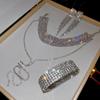 Moda Europeia e Americana Diamante Gota d'Água Franja Colar Brincos Conjunto de Duas Peças Luxo Leve Elegante Corrente para Clavícula Colar de Alta Qualidade para Mulheres