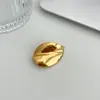 Broche de Diseño Único con Superficie Curva Irregular en Forma de Gota de Agua, Accesorio de Lujo Ligero y Exquisito para Trajes y Abrigos