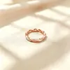 Anillos retorcidos con incrustaciones de diamantes más vendidos para parejas, estilo popular transfronterizo, simples y versátiles, anillos de moda para mujer