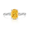 Transmisión en Vivo Venta Caliente Anillo Huevo de Paloma Retorcido Corte Flor de Hielo Piedra Preciosa de Color Incrustado con Diamante de Alto Carbono Brillante Joyería Envío Directo