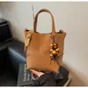 Bolsa Pequena Fosca Retro Transfronteiriça para Mulheres Outono e Inverno Versátil 2025 Nova Bolsa de Ombro Transversal Popular Estilo Quente Bolsa Saco