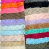 Toalla de forro polar coral de franela de doble cara con tejido jacquard de piña, para uso doméstico, absorbente.