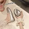 Talla 36-43 Talla Grande Zapatos de Mujer, Planos de Boca Baja, Estilo 2026, Adecuados para Faldas, con Perlas, Nuevo Estilo Chino, Bordado Estilo Nacional, Zapatos Planos de Suela Dura