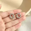Pendientes de Perla Estilo Coreano Francés Elegante con Cierre de Plata 925 Pendientes de Gama Alta Corazón Flor Pendientes Versátiles para Mujer Venta al por Mayor