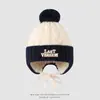 Chapéu de Outono e Inverno BOSTON Chapéu de Lã Infantil Proteção para as Orelhas Pompom Chapéu de Tricô Quente Meninos e Meninas Chapéu de Puxar à Prova de Vento