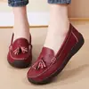 2026 Zapatos Casuales Antideslizantes Cómodos Versátiles para Mujer Zapatos Planos Mocasines Zapatos de un Solo Color Zapatos para Mamá Zapatos Formales de Moda para Mujer