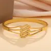 Pulseras de Acero Inoxidable de Moda Europea y Americana para Mujer, Pulseras Trendy, Accesorios de Moda para el Viaje Diario, Joyería de Mano de Nicho de Lujo Ligero, Suministro de Fábrica