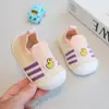 Sapatos para Bebês e Crianças Pequenas para Primavera e Verão, Meias Finas Antiderrapantes de Solado Macio para Crianças, Sapatos Leves de Malha Fly para Meninas e Meninos