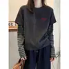 2026 Novo Modelo Camiseta Feminina Listrada de Manga Longa Falsa Duas Peças Espessa, Roupa de Outono