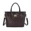 Bolsa de palha trançada de nicho transfronteiriça, grande capacidade, bolsa tote casual versátil vintage 2026, cesta de compras bolsa feminina