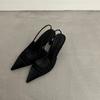 Sandalias de Verano 2025 Color Block Nuevas Punta Fina Tacón Medio Moda Francesa Baotou Zapatos de Tacón Alto para Mujer