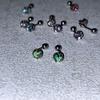 Aretes Fantasía Mori Color Lichi Azul para Mujer Pequeños de Alta Gama Tornillos Hebilla de Rosca Hélice del Oído Clavo de Oreja Aretes de Nicho