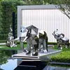 Escultura de Animal Geométrico com Acabamento Espelhado em Aço Inoxidável Personalizada para Exterior Facetada Geométrica Elefante Decoração de Escritório de Vendas em Shopping