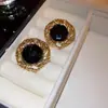 Pendientes Redondos de Cristal Vintage Estilo Francés Transfronterizos, Tachuelas Exageradas de Lujo Ligero de Alta Gama, Pendientes de Diseño Único