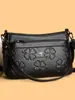 Bolso de Mujer 2026 Nuevo Modelo Bolso de Hombro para Dama, Bolso de Hombro con Relieve de Moda para Madres de Mediana Edad, Bolso Cruzado Simple y Versátil
