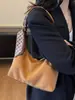 Bolso Sencillo para Debajo del Brazo Gran Capacidad para Mujer Nueva Moda Versátil Estudiante Universitario Viajes Cotidianos Bolso de Hombro Portátil Comercio Exterior Transfronterizo