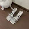 Primer Encuentro con las Sandalias de Cuña con Suela Gruesa para Aumentar la Altura para Mujer, Adecuadas para Uso al Aire Libre en Verano 2026, Modelo Nuevo, Impresionantes y Cómodas, No Cansan los Pies, Sandalias de Tacón Alto para Playa