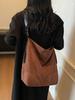 Bolso Cubo Estilo Perezoso para Viajar, Bolso de Hombro Tote Grande de Gamuza, Nuevo Tendencia Otoño e Invierno 2025