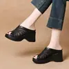 Sandalias de Plataforma de Tacón Alto Tejidas Huecas Impermeables 2026 para Mujer, de Punta Abierta para Verano, Uso al Aire Libre, Cómodas Chanclas de Tacón de Cuña
