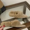 Pantuflas de pelo estilo vintage sin cordones con decoración metálica, punta fina poco profunda, fáciles de poner, pantuflas de exterior para otoño e invierno, negras, para mujer
