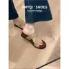 Chanclas de dedo con plataforma súper bonitas y gruesas para mujer, para usar al aire libre en verano, nuevo estilo 2026, tira única, cómodas de llevar
