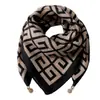 Bufanda de Seda Estilo Coreano con Hebilla Magnética para Mujer, Bufanda Cuadrada Delgada, Bufanda de Invierno con Colgante, Decoración para Cuello, Moda Versátil, Protector de Cuello, Venta al por Mayor