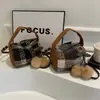 Bolso de mano Mao Mao Boston para mujer 2023 invierno nuevo moda todo-partido bolso de hombro soporte venta al por mayor bolso mensajero
