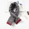 "Algodão para baixo" Elementos de moda coreana Dongdaemun cachecol de inverno contrastante feminino estudante coreana cachecol grosso feminino