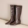 Botas de tacón de cuña de temperamento versátil para adelgazar, nuevo estilo para mujer, hasta la rodilla, botas largas de otoño e invierno, puntera cuadrada, botas 2026 para mujer, cremallera trasera elástica
