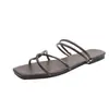 Pantuflas Cuadradas Planas Estilo Francés, Zapatos de Hada para Usar al Aire Libre, Nuevas Sandalias de Playa de Verano 2026